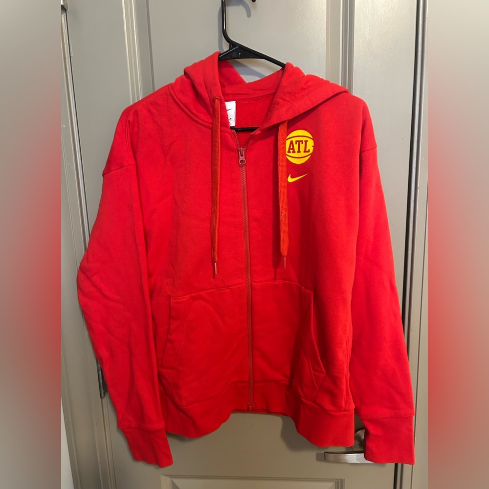 NBA Atlanta Hawks Red Nike Hoodie NWT